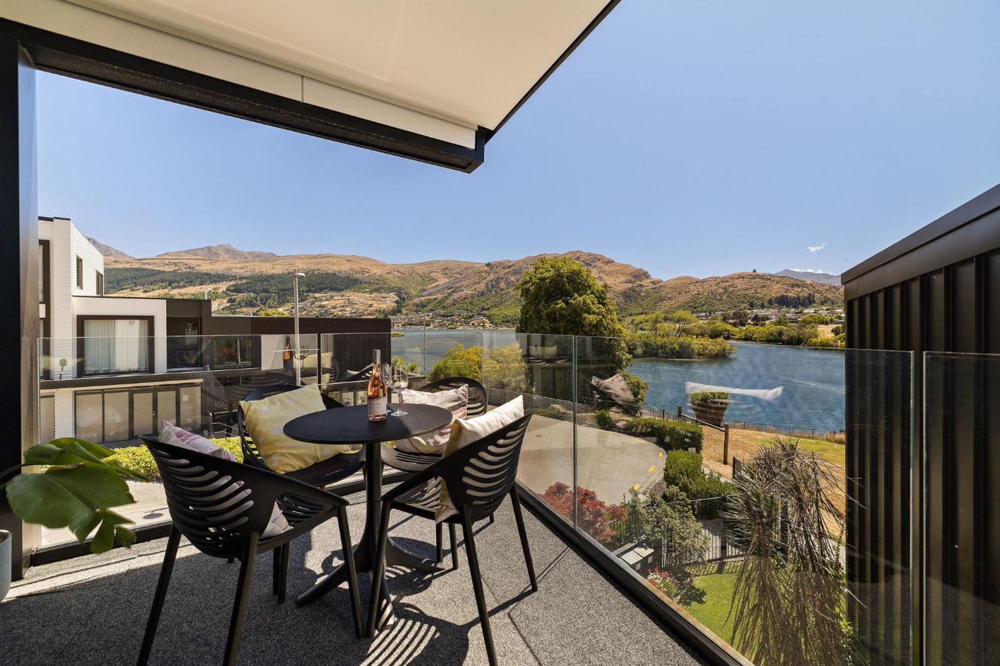 Homestead Retreat - 2 Bedroom - Lake View Queenstown Exterior photo